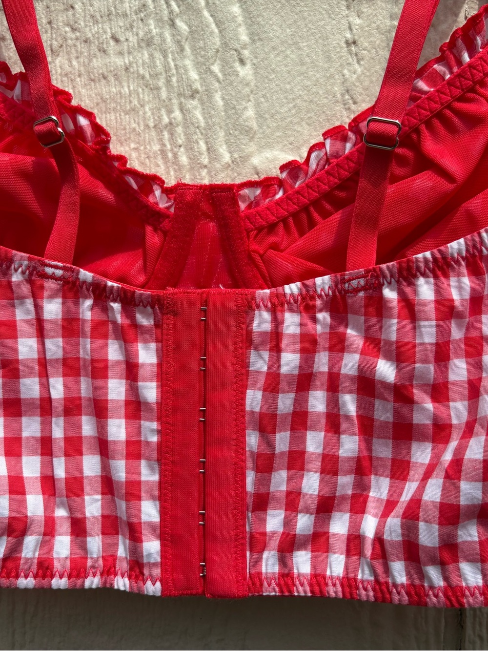Colsie Gingham Woven Corset Bra in Cosmic Red. Size S NWT - Picture 3 of 9